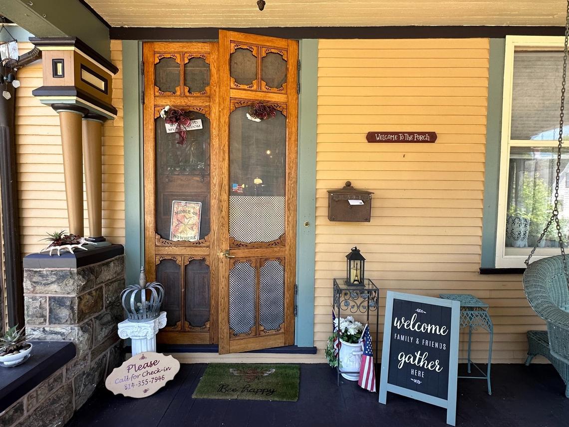 The Queen, A Victorian Bed and Breakfast in Bellefonte.