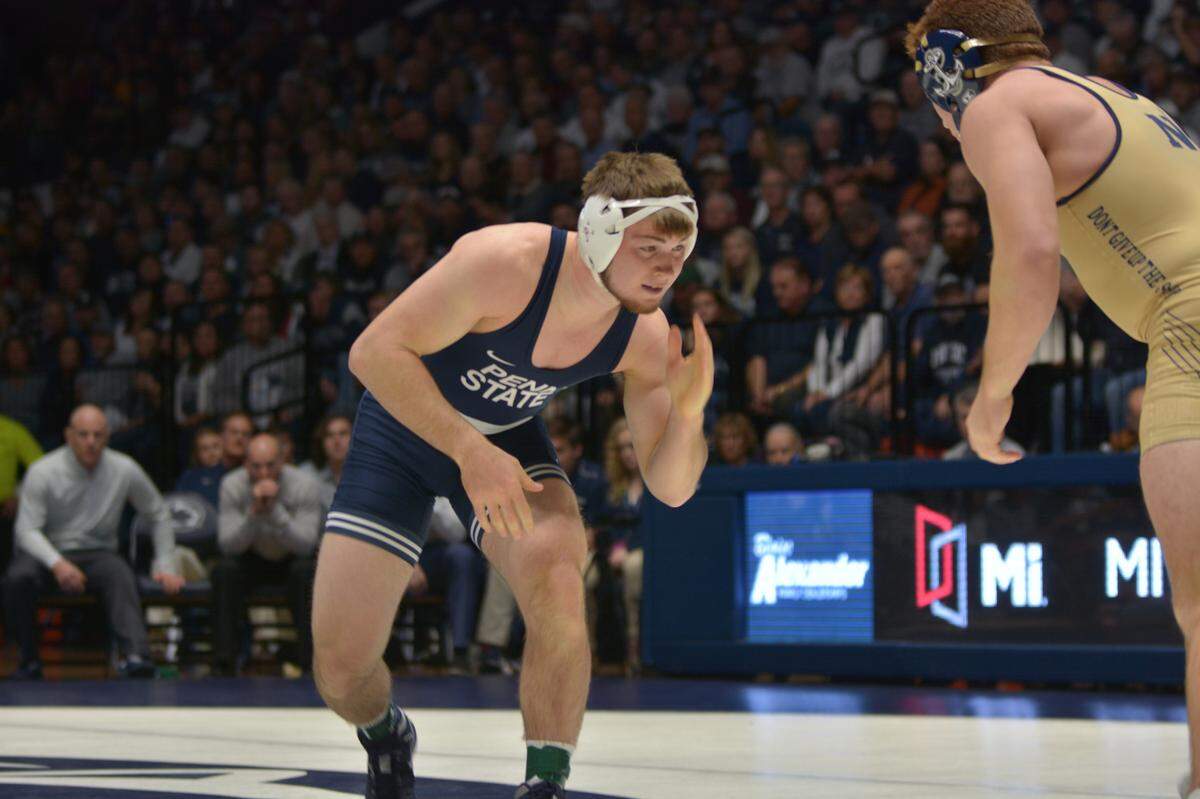 Penn State redshirt freshman Creighton Edsell made his Rec Hall debut Sunday against Navy’s Andrew Buckley. Edsell won 5-2.