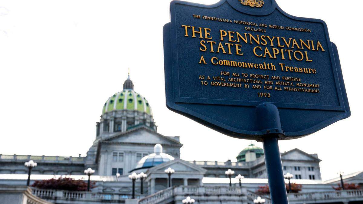 Despite weeks of private negotiations between Democratic Gov. Tom Wolf and legislative Republicans, Pennsylvania’s budget is officially late.