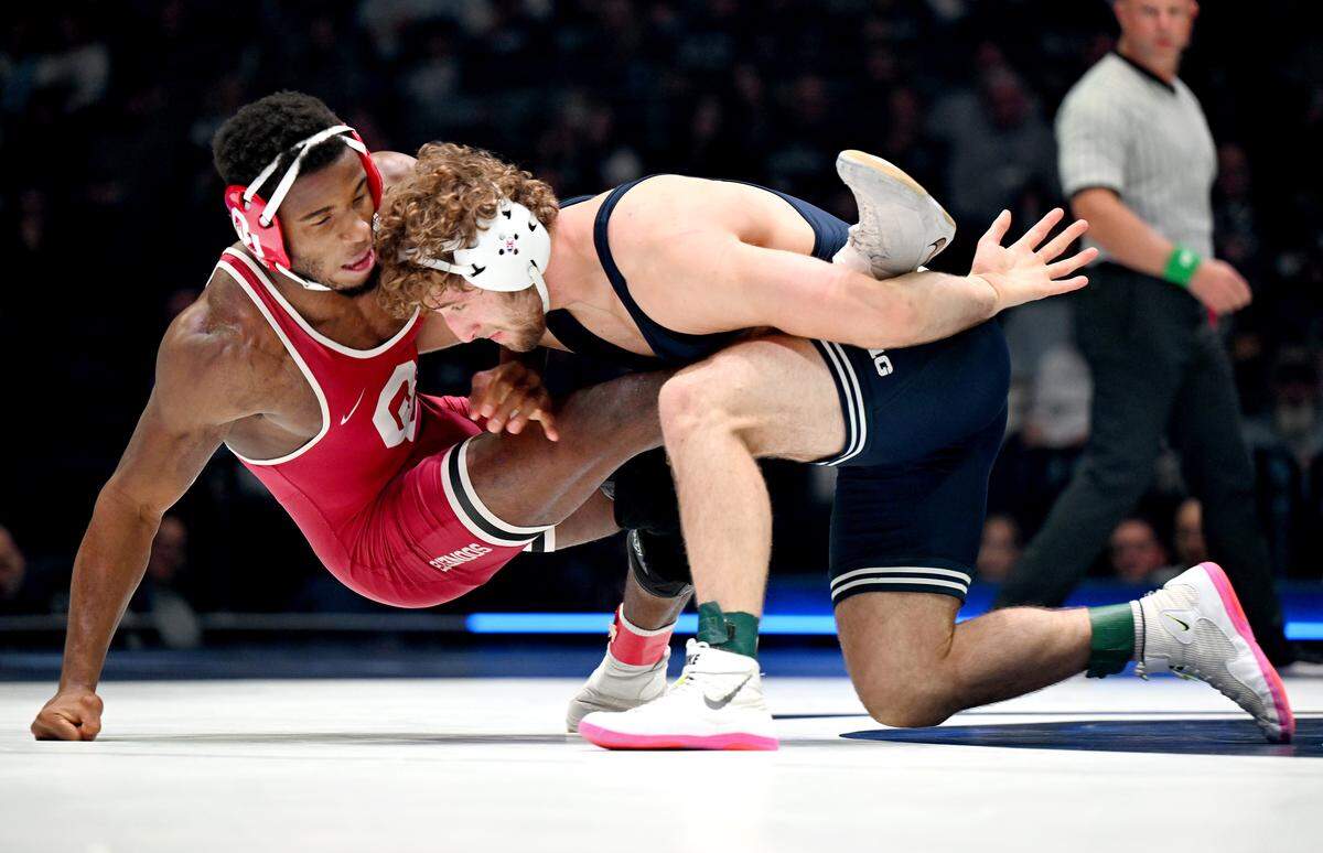 Penn State’s Connor Mirasola controls Oklahoma’s DJ Parker during their 197 lb bout of the match on Friday, Nov. 14, 2025 at the Bryce Jordan Center.