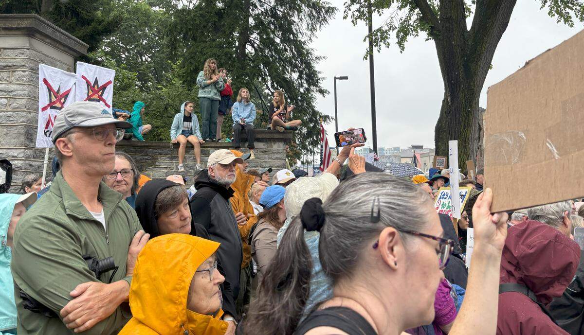 Hundreds of protesters attended the anti-Trump “No Kings” rally on Saturday in downtown State College near the Allen Street gates. The rally was part of a nationwide series of demonstrations that railed against what organizers described as President Donald Trump’s executive overreach, immigration crackdowns/civil rights violations, cuts to essential services, etc.
