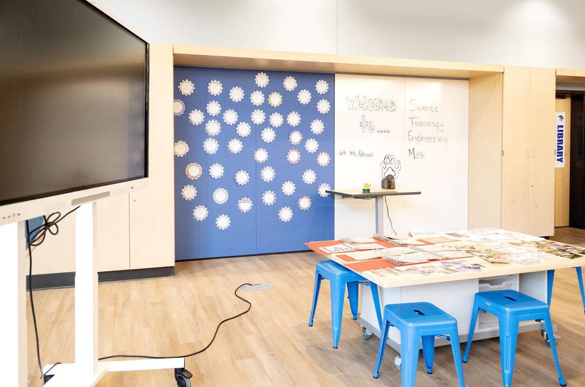 A STEM area in the media center of the new Liberty-Curtin Elementary School on Monday, Sept. 22, 2025.  