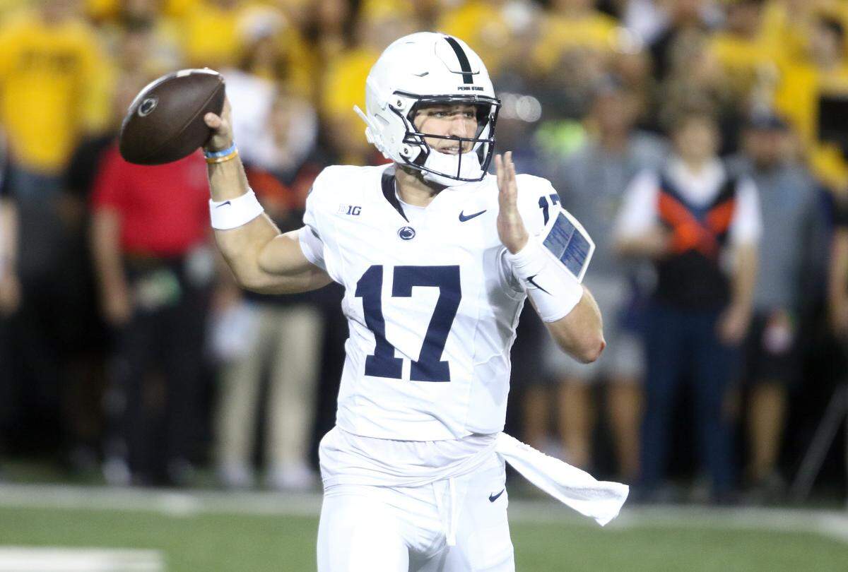 IOWA CITY, IA - OCTOBER 18: Quarterback Ethan Grunkemeyer #17 of the Penn State Nittany Lions throws a pass in the first half against the Iowa Hawkeyes on October 18, 2025 at Kinnick Stadium, in Iowa City, Iowa. (Photo by Matthew Holst/Getty Images)