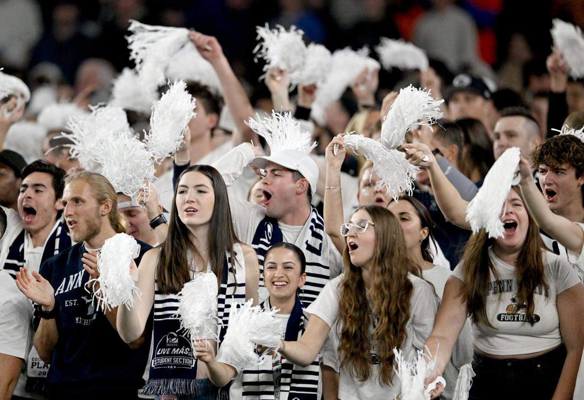 Penn State’s student section cheers during the Fiesta Bowl on Tuesday, Dec. 31, 2024 at State Farm Stadium.