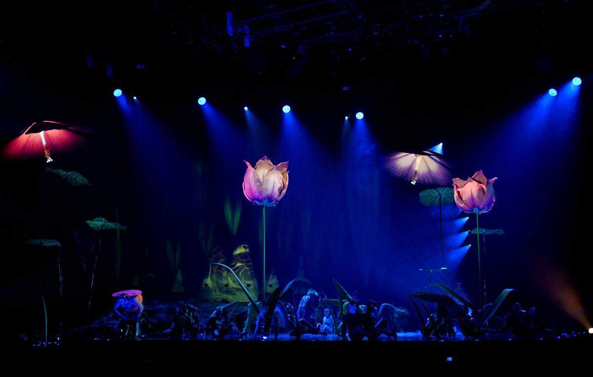 The opening of the Cirque du Soleil show "Ovo" at the Bryce Jordan Center on Thursday, March 27, 2025.