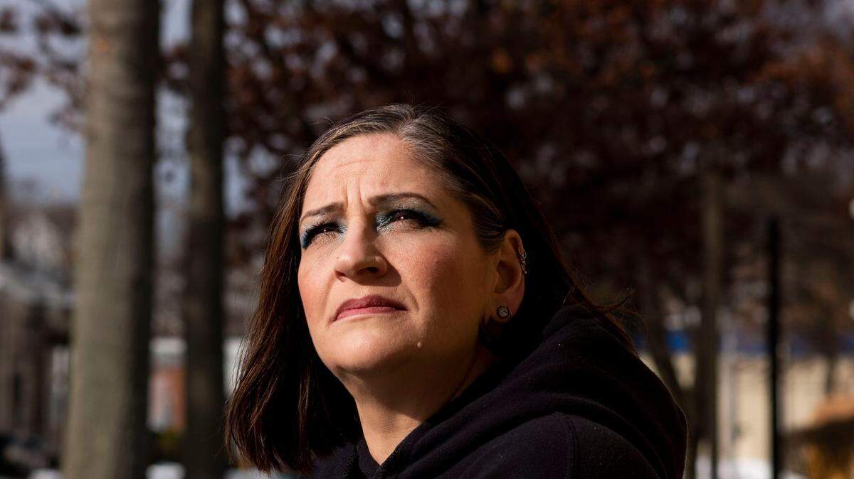 Sonya Mosey was alarmed to learn she would have to stop taking her physician-prescribed medication for opioid use disorder when the state transferred her supervision to Jefferson County in 2018.