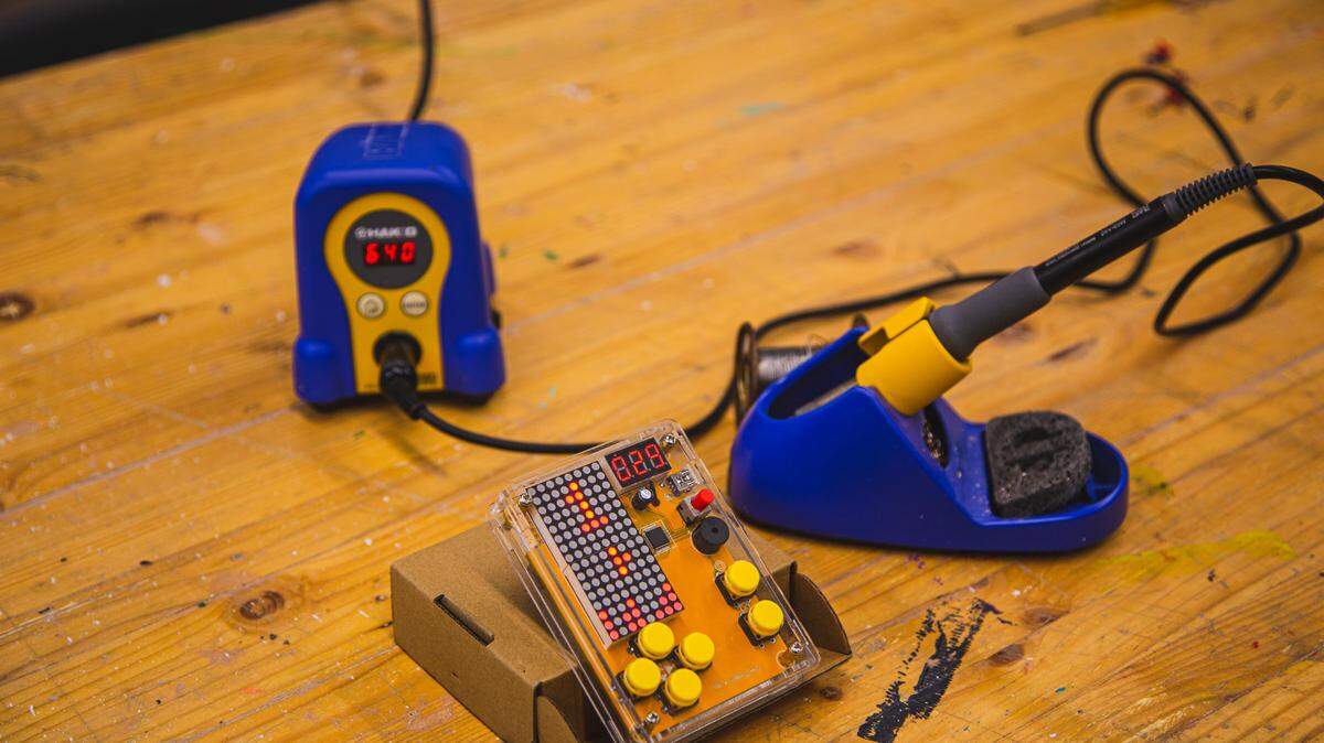 The Rivet will host Light-Up Lab on May 18 as part of Remake Learning Days