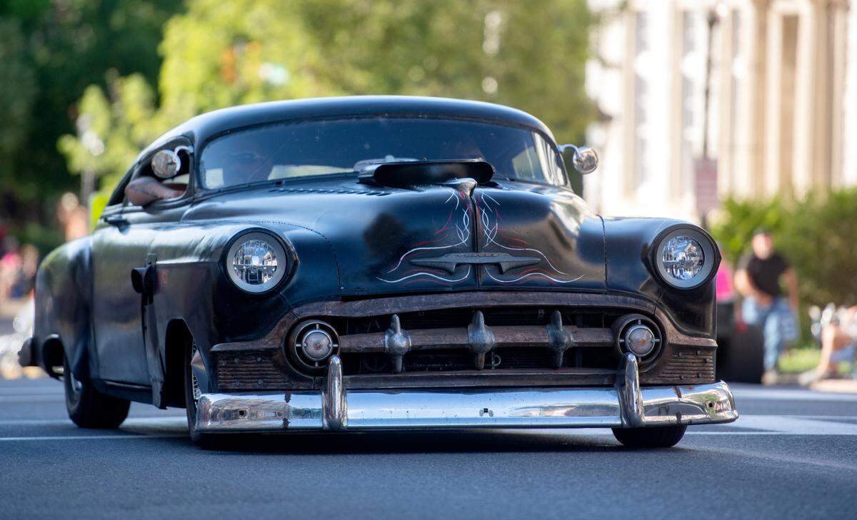 Cars cruise Allegheny street for the Bellefonte Cruise on Friday, June 17, 2022.