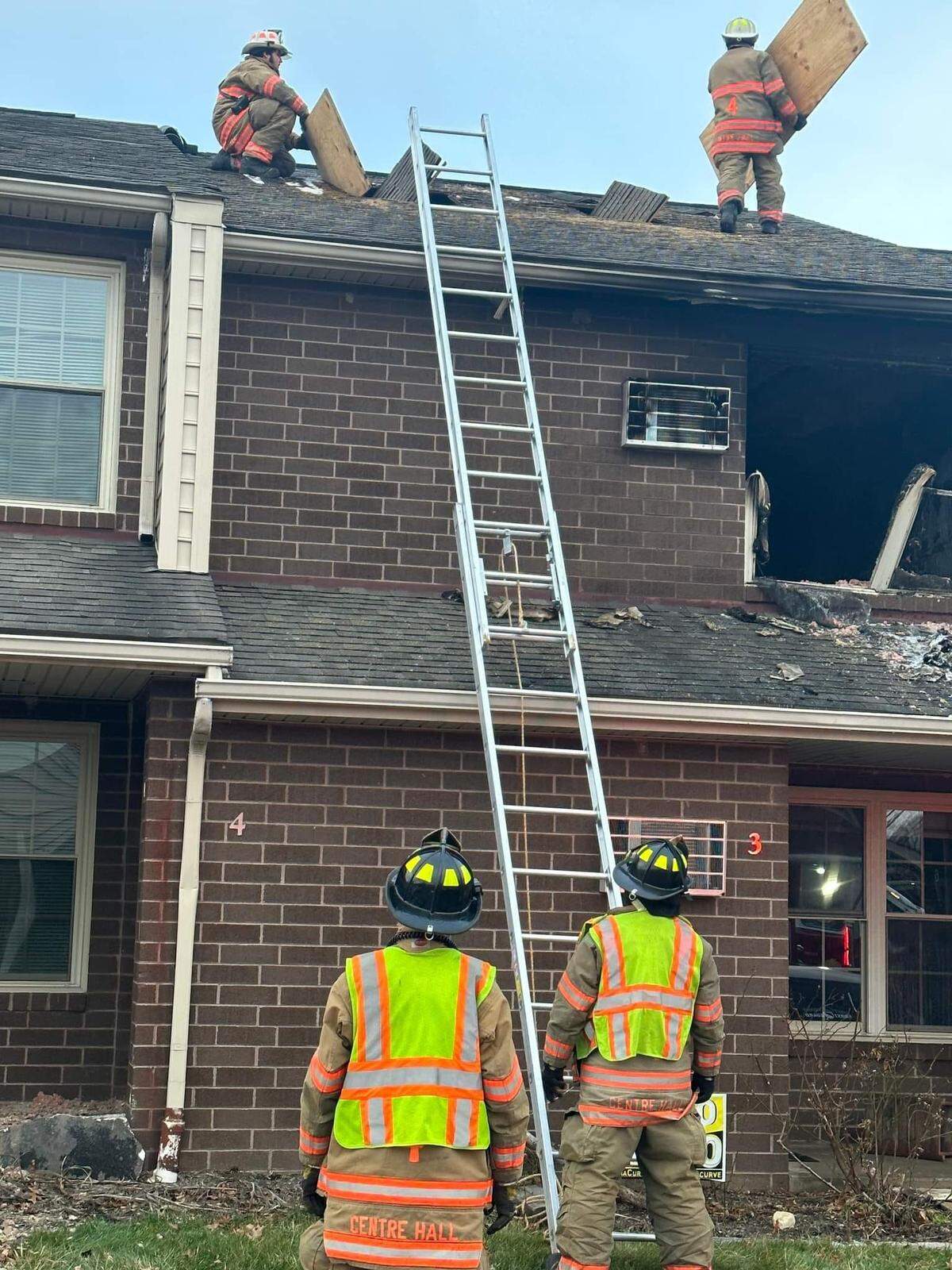 Fire crews responded to a building fire at an apartment building in the 500 block of Jacks Mills Drive in Harris Township on Saturday afternoon.