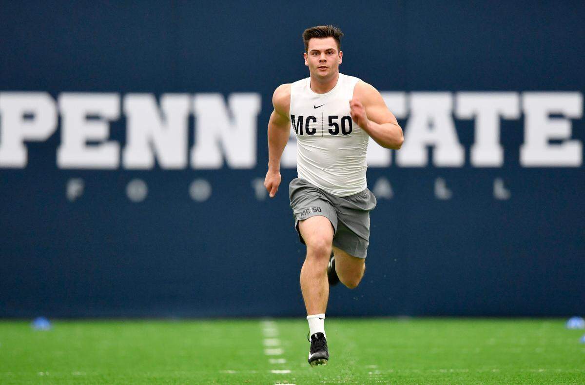 Linebacker Max Chizmar runs the 40 yard dash during Penn State pro day on Thursday, March 24, 2022.