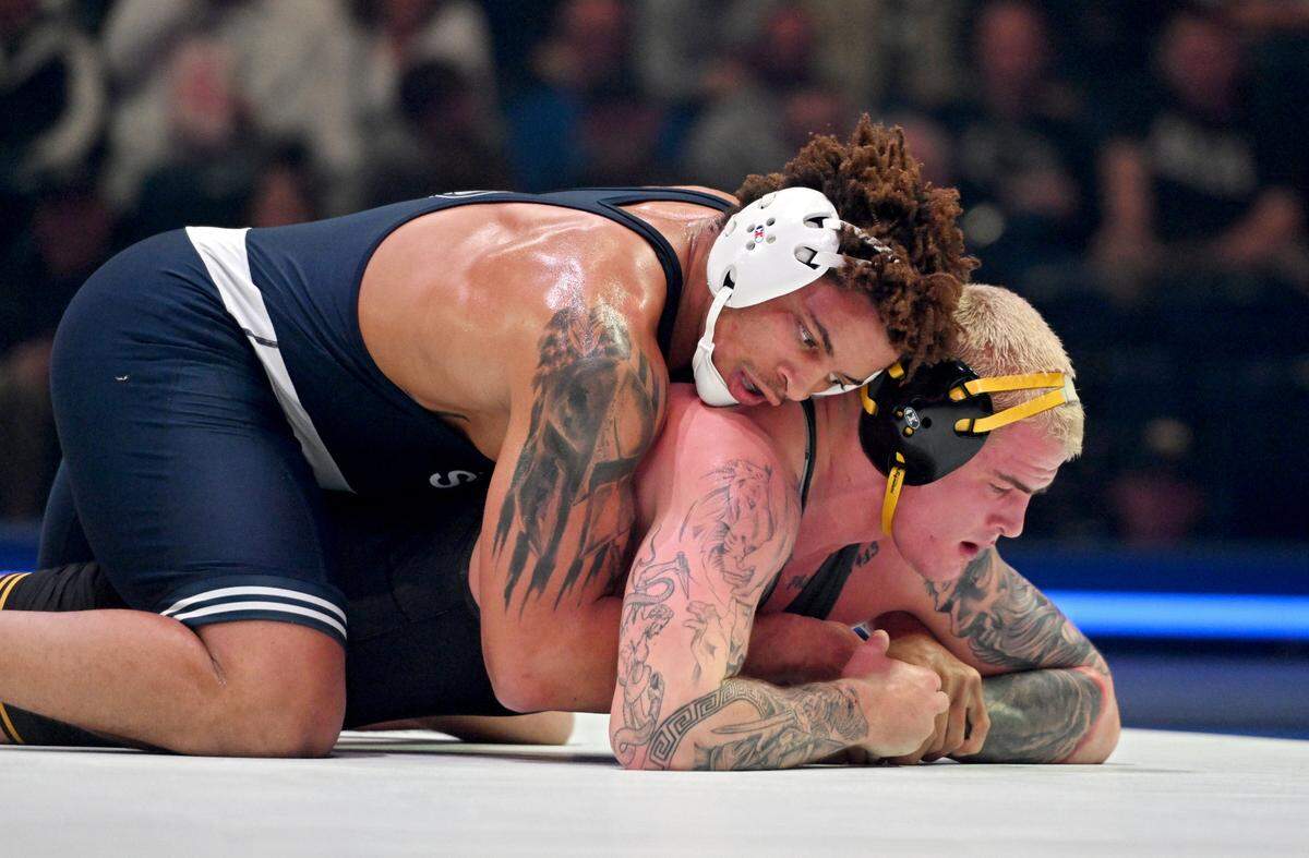 Penn State’s Greg Kerkvliet controls Iowa’s Ben Kueter in the 285-pound bout of the match on Friday, Jan. 31, 2025 at the Bryce Jordan Center. Kerkvliet won by major decision, 12-2.