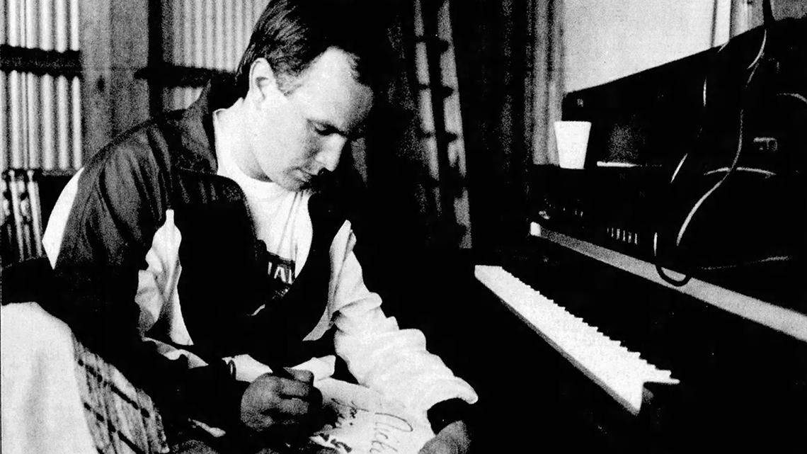 An up and coming Garth Brooks performed at Grange Fair in 1990. Here’s what happened