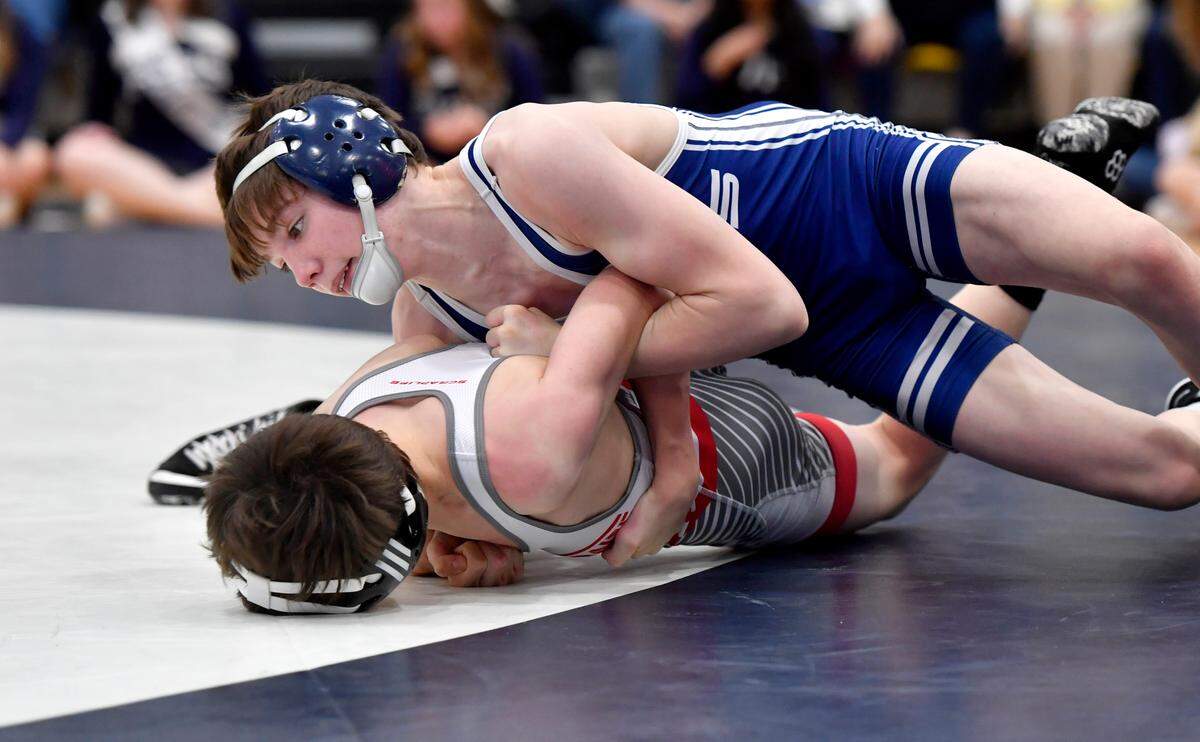 Penns Valley’s Jack Darlington controls Bellefonte’s Cameron Garcia in the 106 lb bout during the match on Tuesday, Jan. 4, 2022.