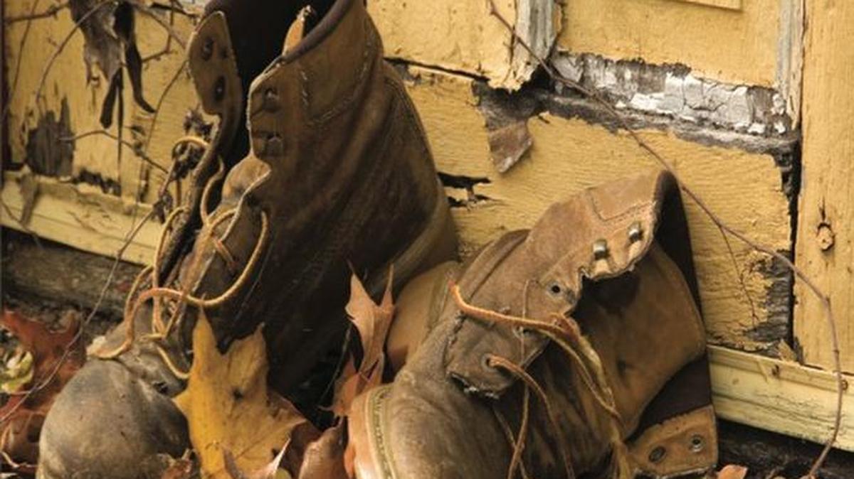 Mud on Her Boots” is a posthumous collection of Corene Trevelyn Johnston’s poetry. At 7:30 p.m. on Friday, Johnston’s friends and anyone else interested in joining will gather at the Bellefonte Museum of Art to read and listen to excerpts from the book.