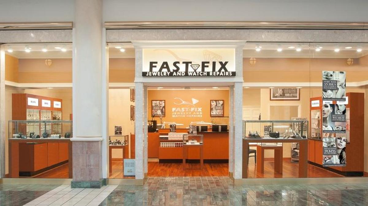 Fast-Fix, pictured in Eastview Mall in New York, may become a fixture in Nittany Mall.