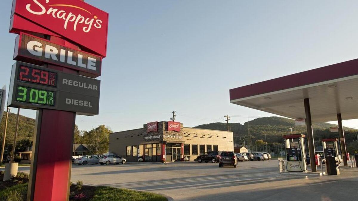 A new Snappy’s is opening at 203 Mill Street in Milesburg.