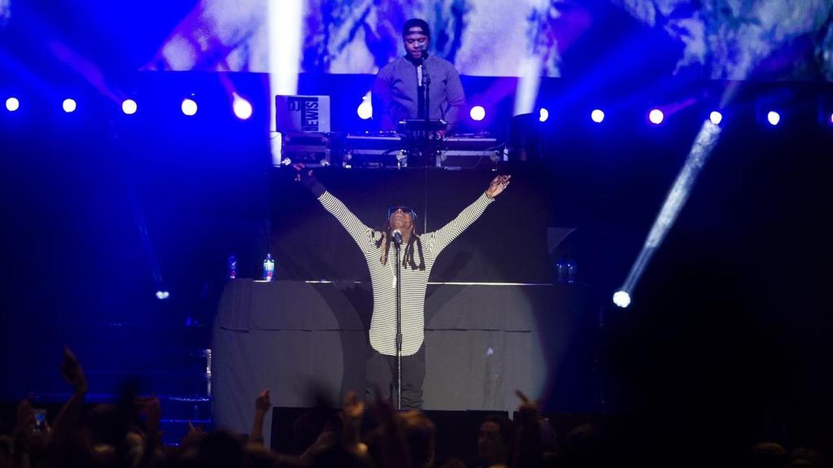 Lil Wayne performs on stage at the Bryce Jordan Center during “The Dedication Tour” on Saturday, Feb. 27, 2016.