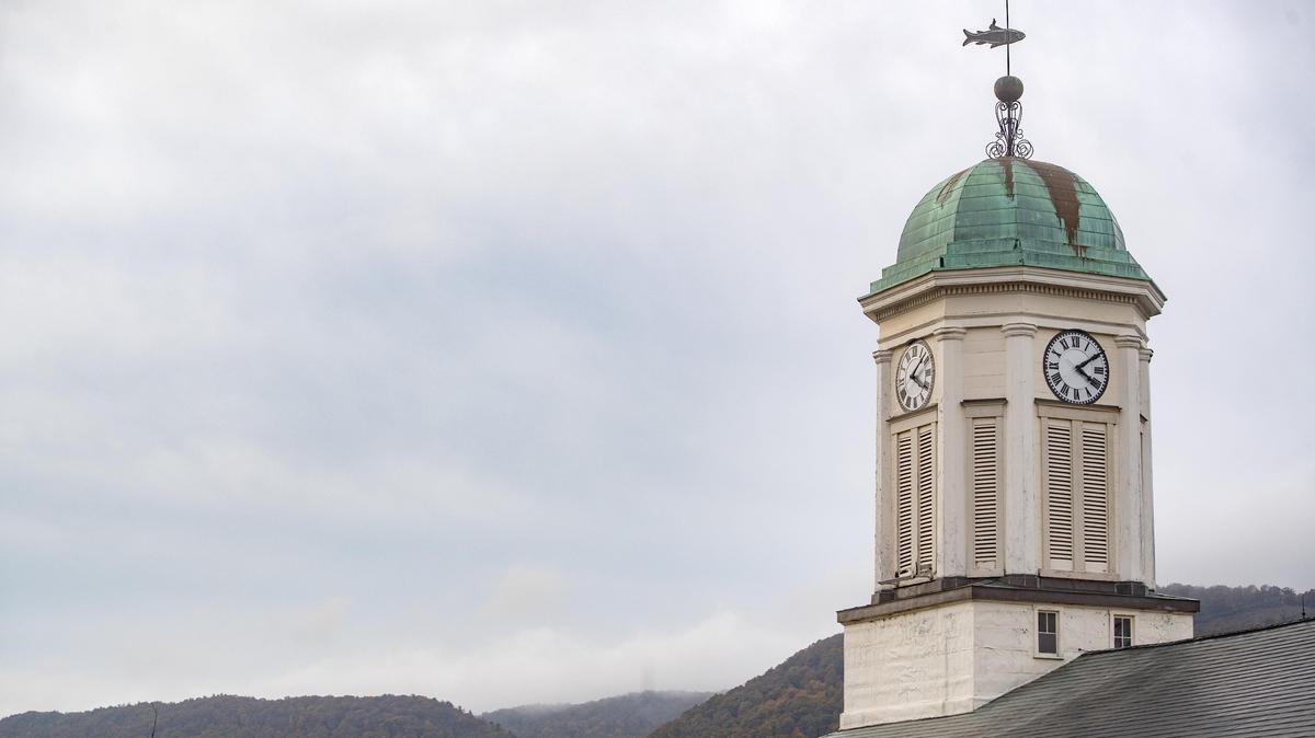 Flammable devices were found on the roof of the Centre County Courthouse and the sheriff’s office on the morning on Thursday, Nov. 1, 2018.