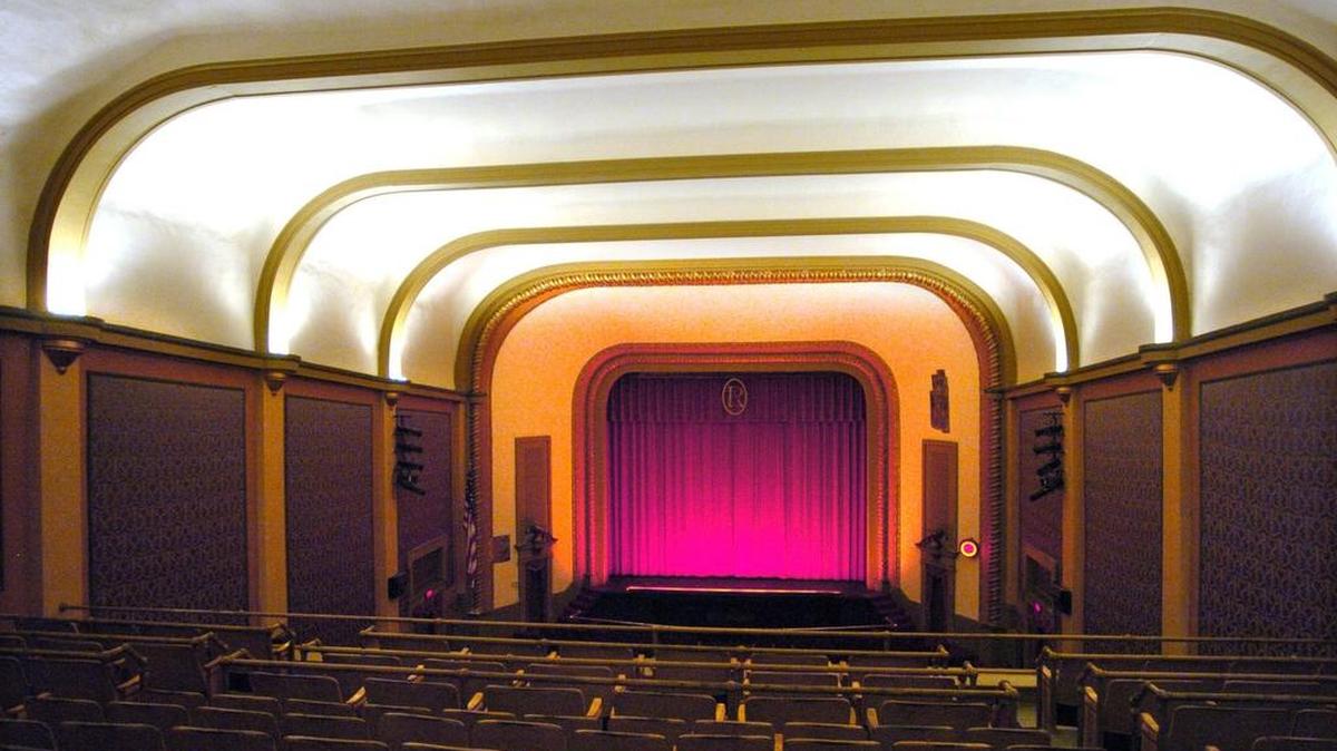 The Rowland Theatre will host a performance Saturday of “Love, Loss and What I Wore.”