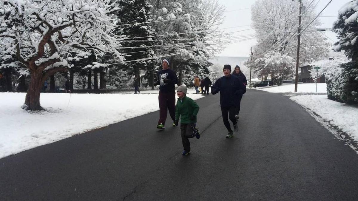 Runners participate in last year’s Boalsburg Turkey Trot.