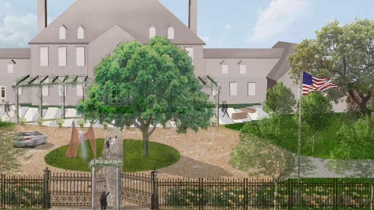 Penn State architecture and landscape architecture students presented ideas for improvements to the courtyard at the governor’s mansion to first lady Frances Wolf.