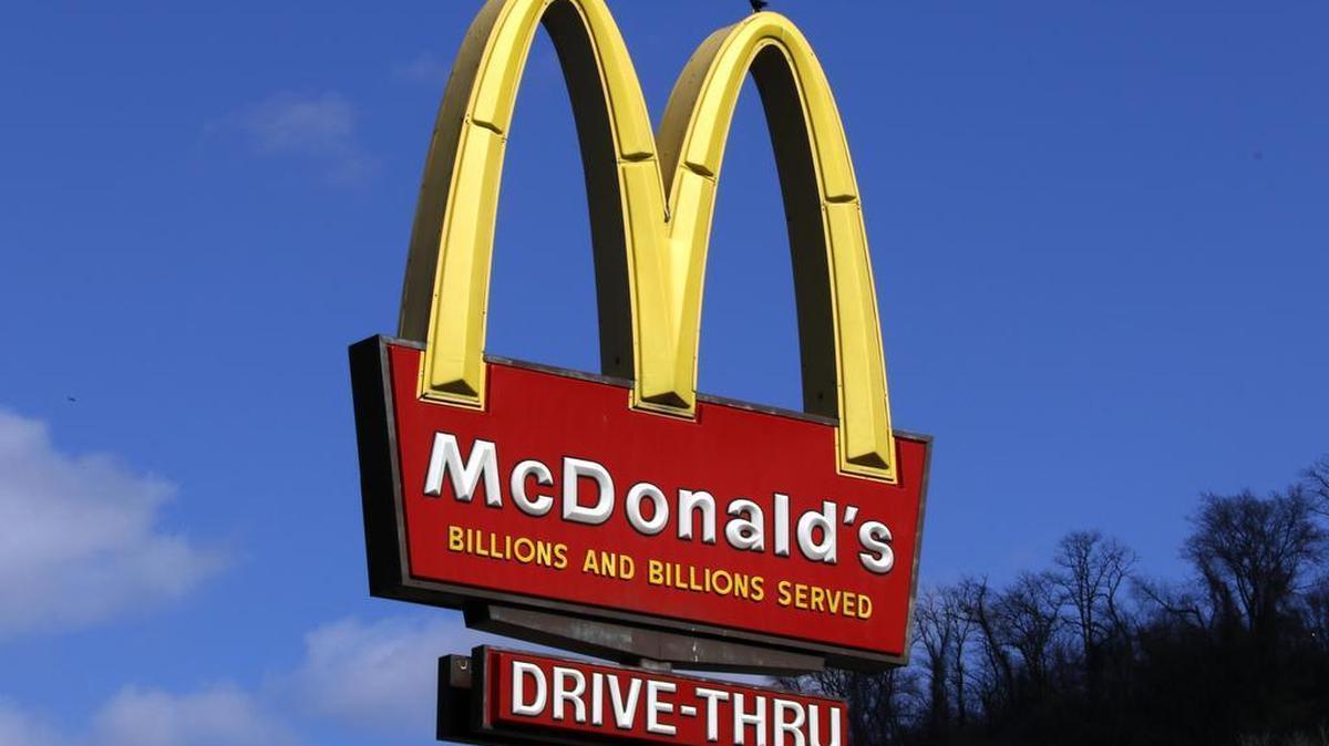 A McDonald’s is planned for the Paradise Shopping Center in Benner Township.