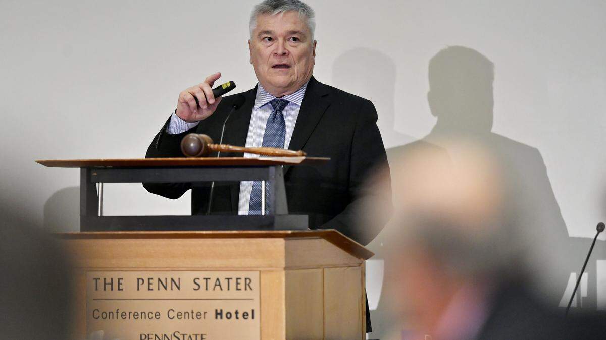 Penn State president Eric Barron updates the board of trustees on digital innovation at Penn State during a meeting in February. Barron is among the top 10 highest paid public university officials.