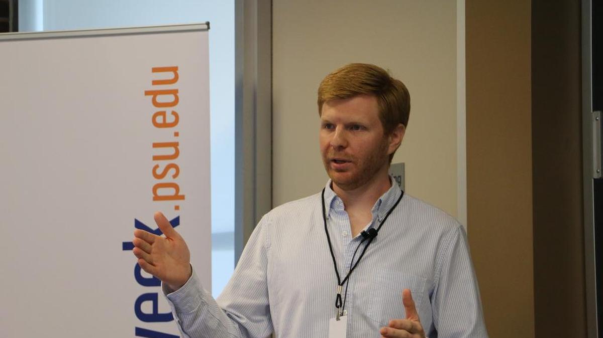 Weebly co-founder Chris Fanini, a 2012 Penn State graduate, speaks to students on Thursday at the Information Sciences and Technology Building as part of Penn State Startup Week.
