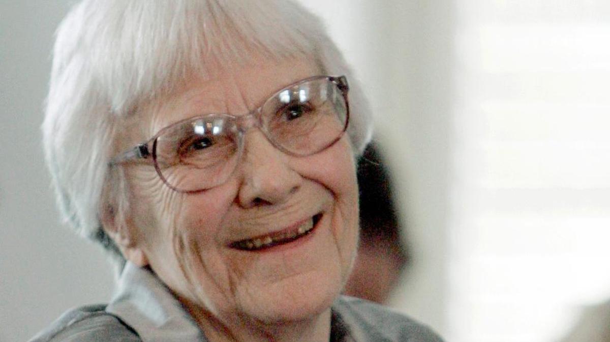 Harper Lee, the elusive author of best-seller "To Kill a Mockingbird," died Friday, according to her publisher, Harper Collins. She was 89.