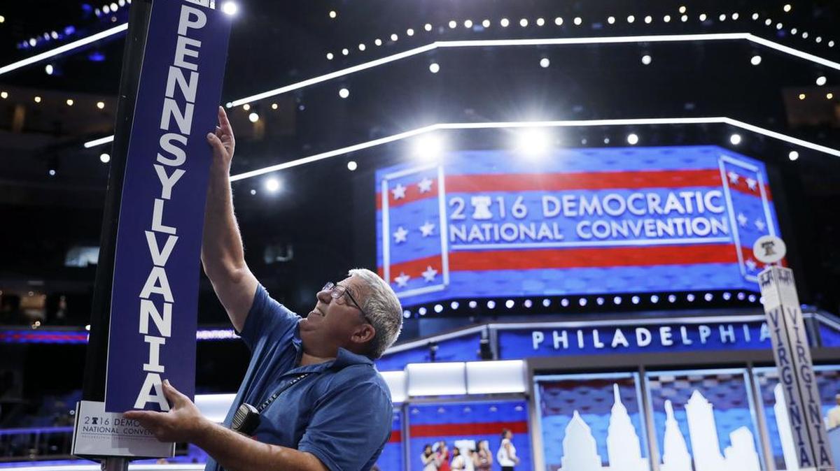 Pennsylvania delegates met Monday with Gov. Tom Wolf, U.S. Sen. Bob Casey and presumptive nominee Hillary Clinton’s presidential campaign manager.