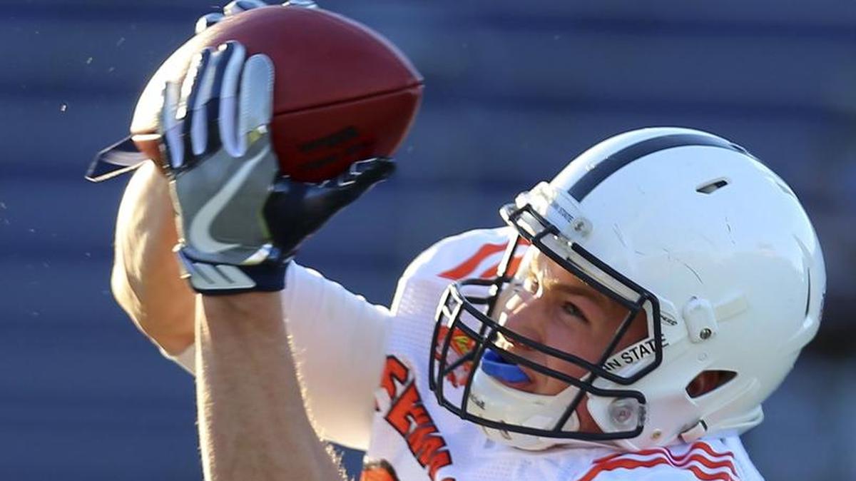 Seen last week during practice, North Squad tight end Mike Gesicki of Penn State had three catches for 39 yards on six targets during Saturday’s Senior Bowl.