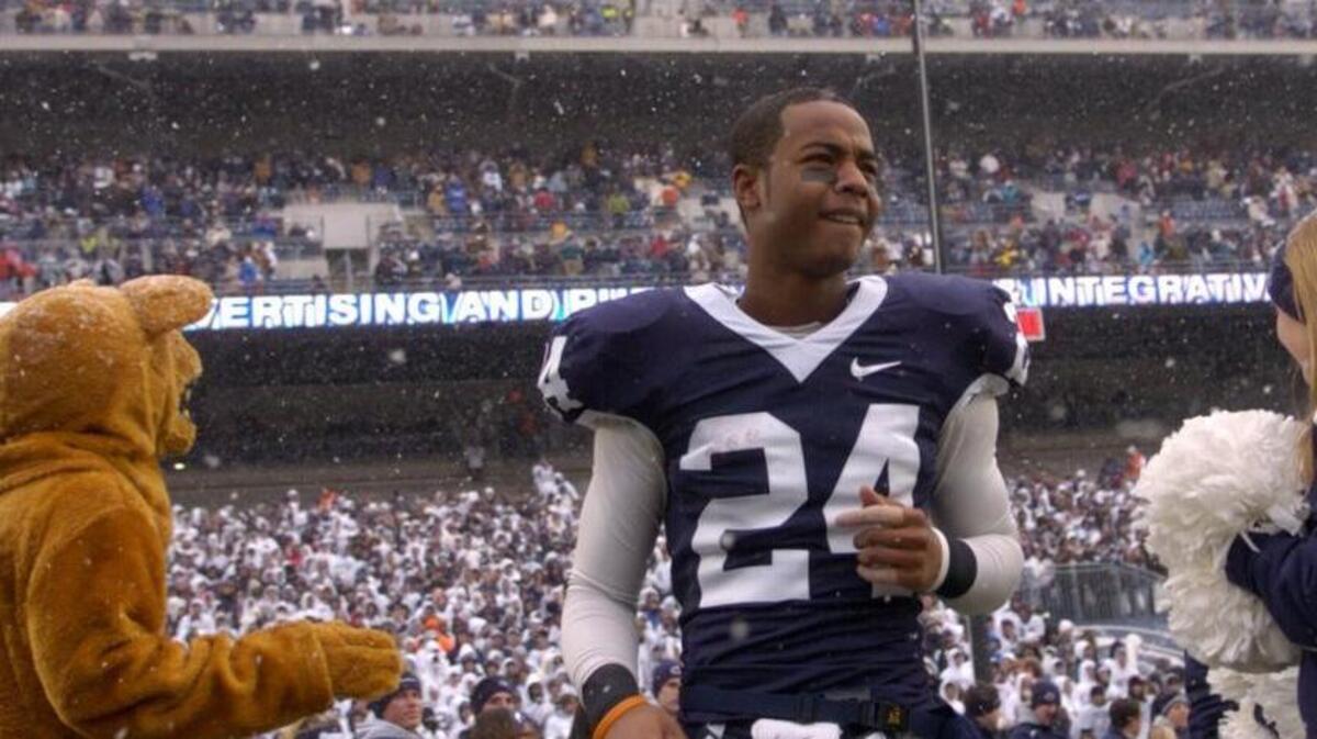 Jordan Norwood runs onto the field before the Penn State’s game against Michigan State in 2008.