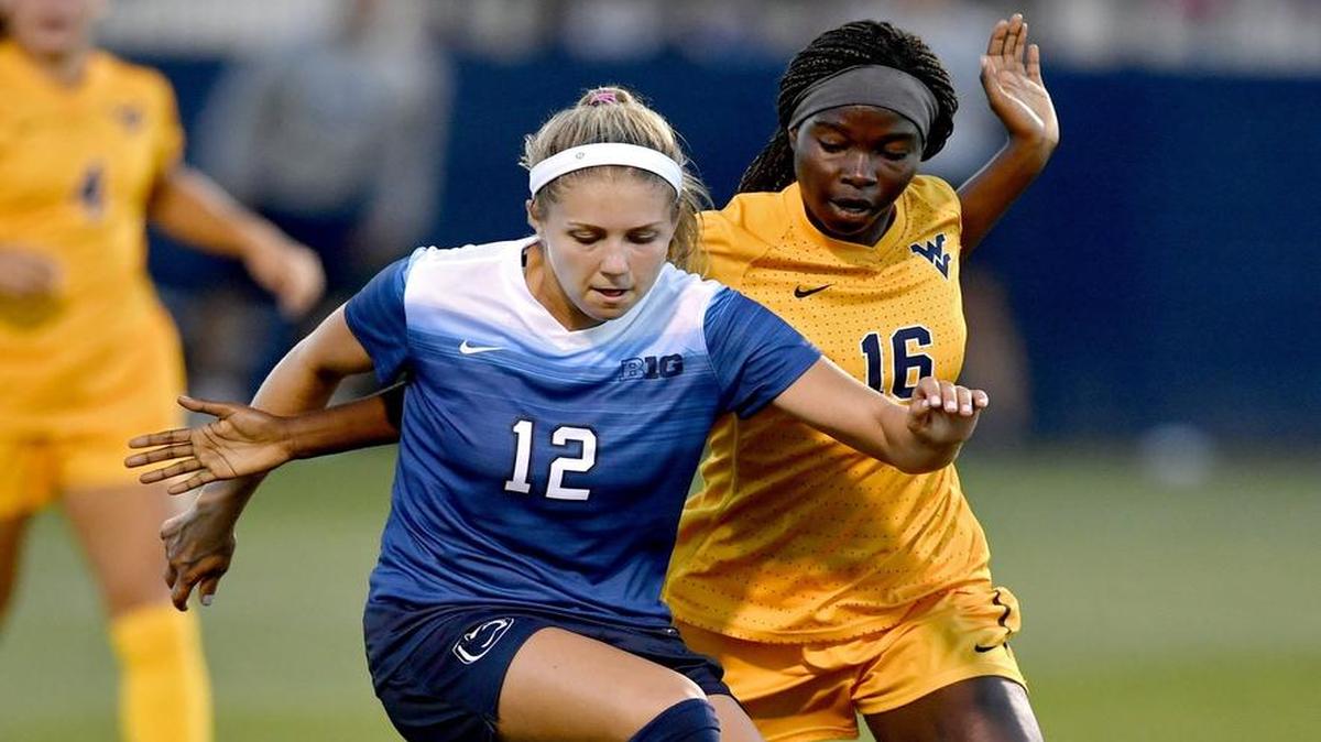 Penn State’s Charlotte Williams (12) had two goals in the Nittany Lions’ 3-1 victory over Hofstra on Sunday.