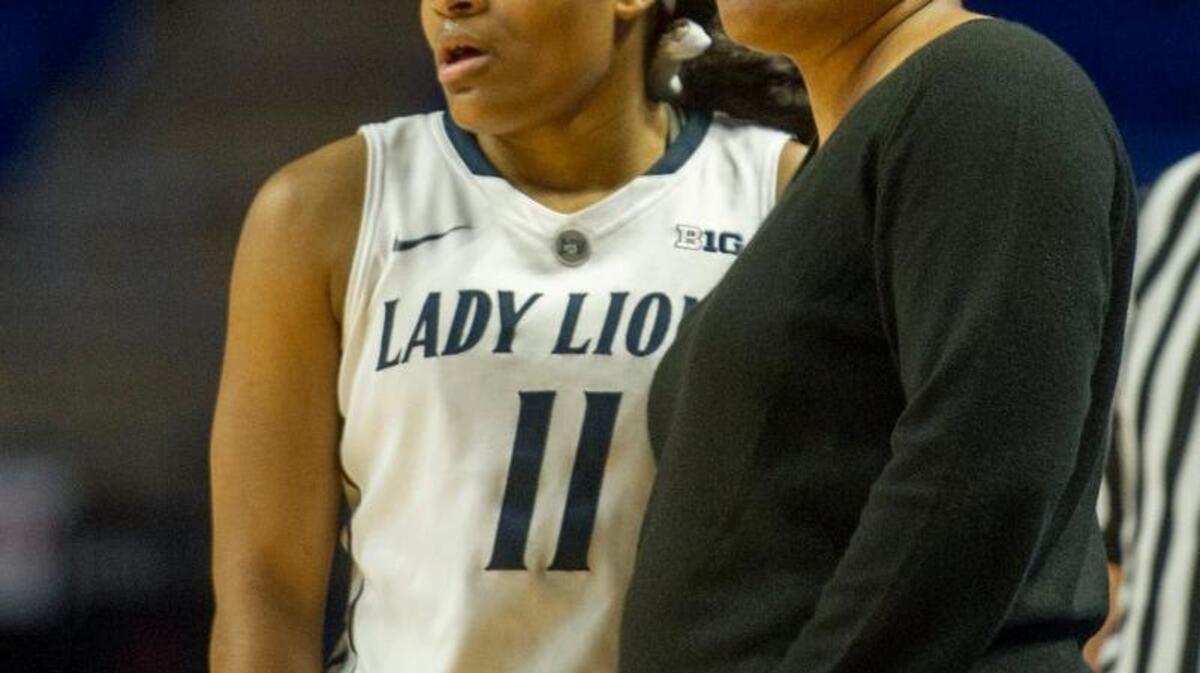 Penn State Lady Lions coach Coquese Washington talks to Teniya Page during a February 2016 game against Rutgers. Rutgers won 74-62.