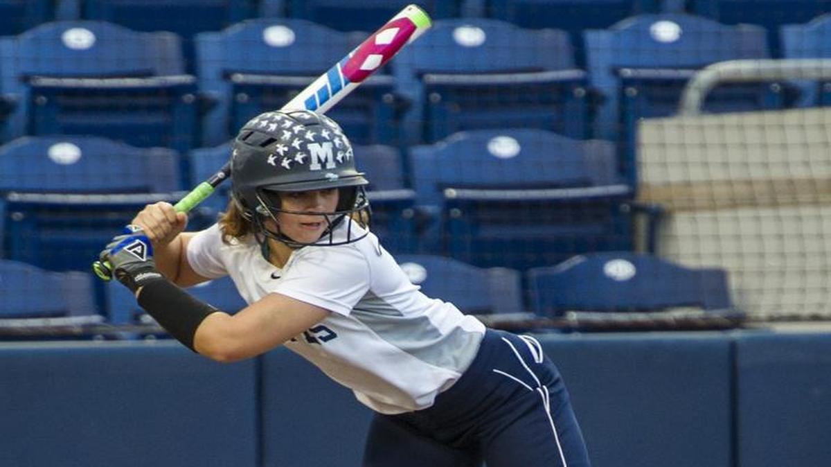 Philipsburg-Osceola’s Maggie Peck hit a solo home run in the sixth inning to lead the Lady Mounties over DuBois 1-0 on Tuesday.