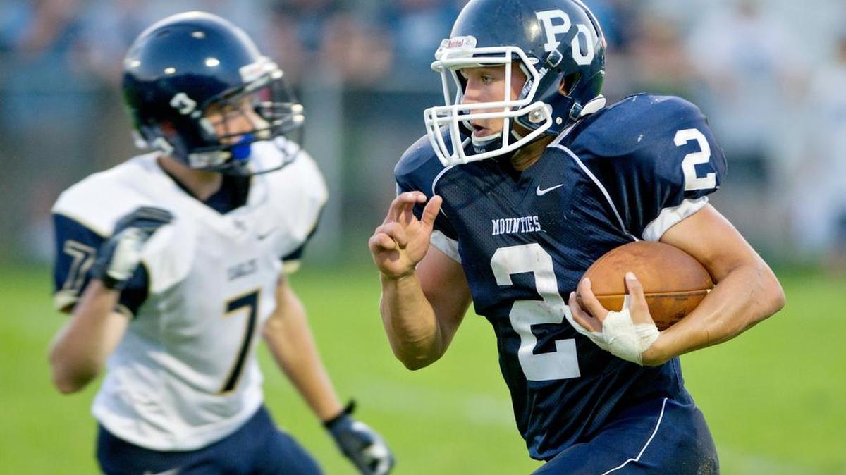 Philipsburg-Osceola's Levi Hughes runs down the field with the ball during the Friday, September 5, 2014 game against Bald Eagle Area.