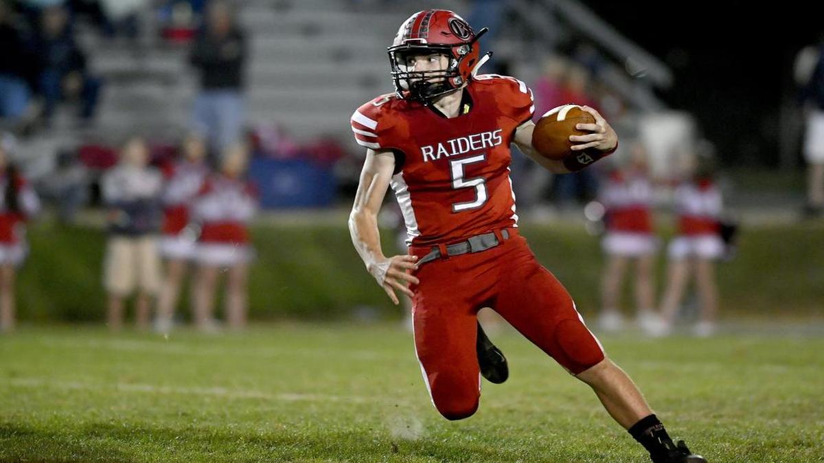 Bellefonte's Dylan Deitrich runs down the field with the ball against Huntingdon on Sept. 1.