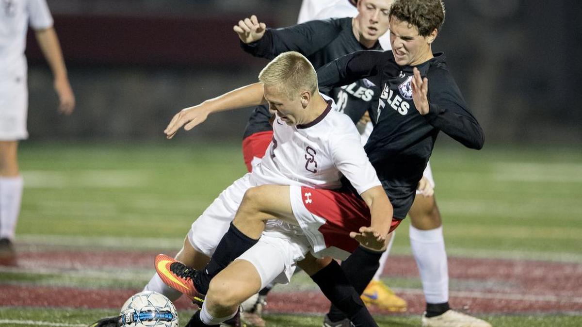 The State College boys’ soccer team has lost in the first round of the state playoffs in each of the last five seasons. It’s hoping for a different result in 2017.