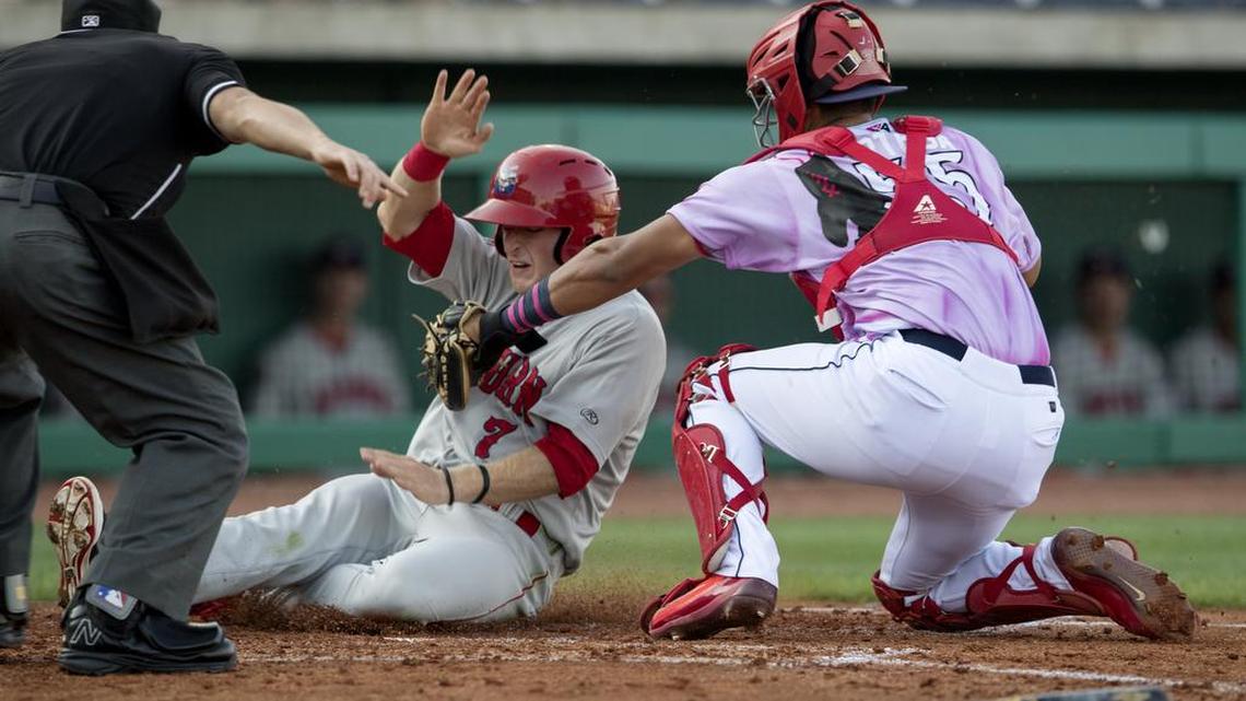 Bryce Denton, Daniel Castano lead State College Spikes to victory over Auburn