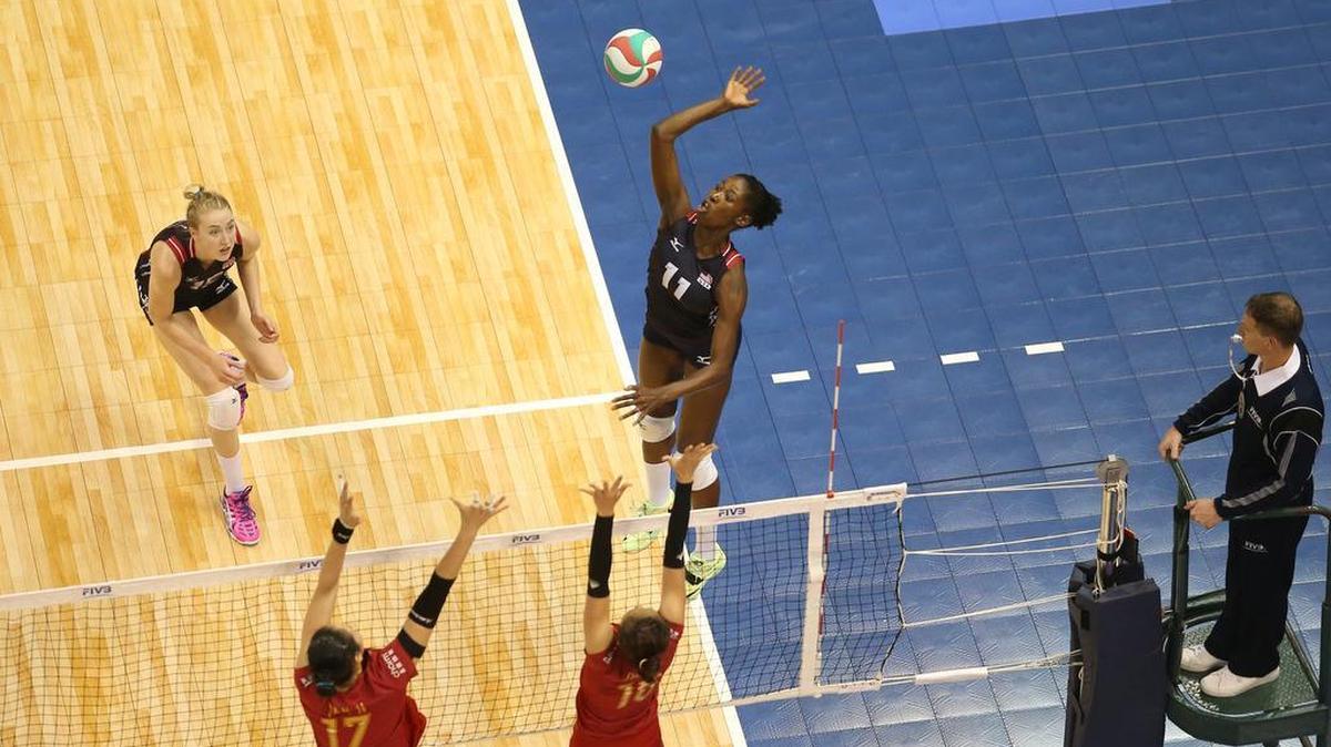 Former Penn State All-American Megan Hodge Easy (11) is trying to make the U.S. roster for the Summer Olympics.